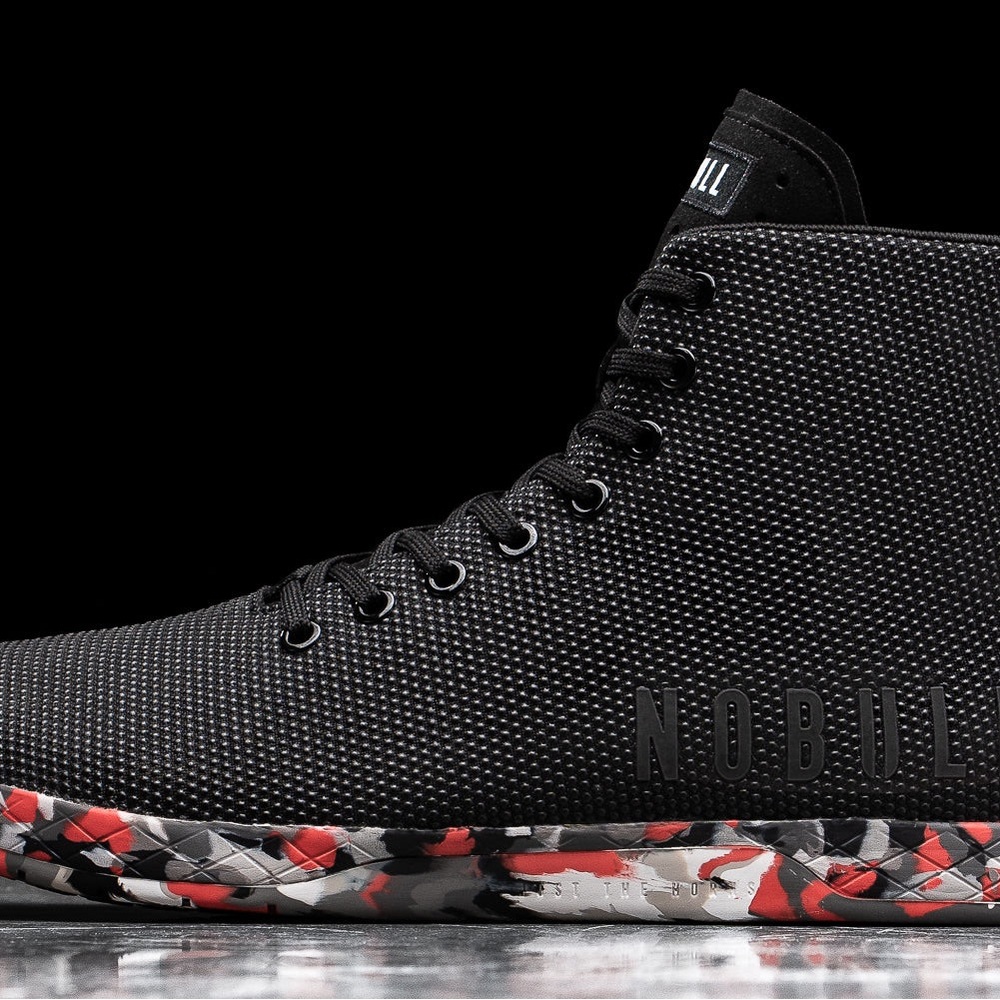 NOBULL HIGH-TOP trainers. Like new.